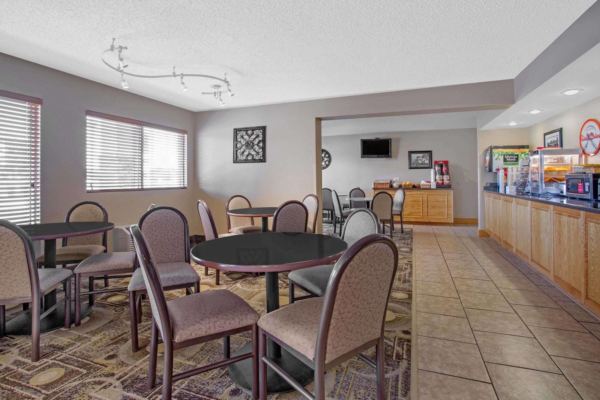 North Platte Inn And Suites מראה חיצוני תמונה
